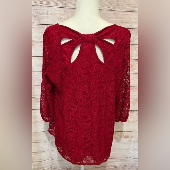 Roz & Ali Red Lace 3/4 Sleeve Cut out back large Blouse - Picture 4 of 6